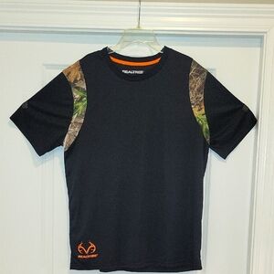 Realtree Black and Camouflage Men's Shirt